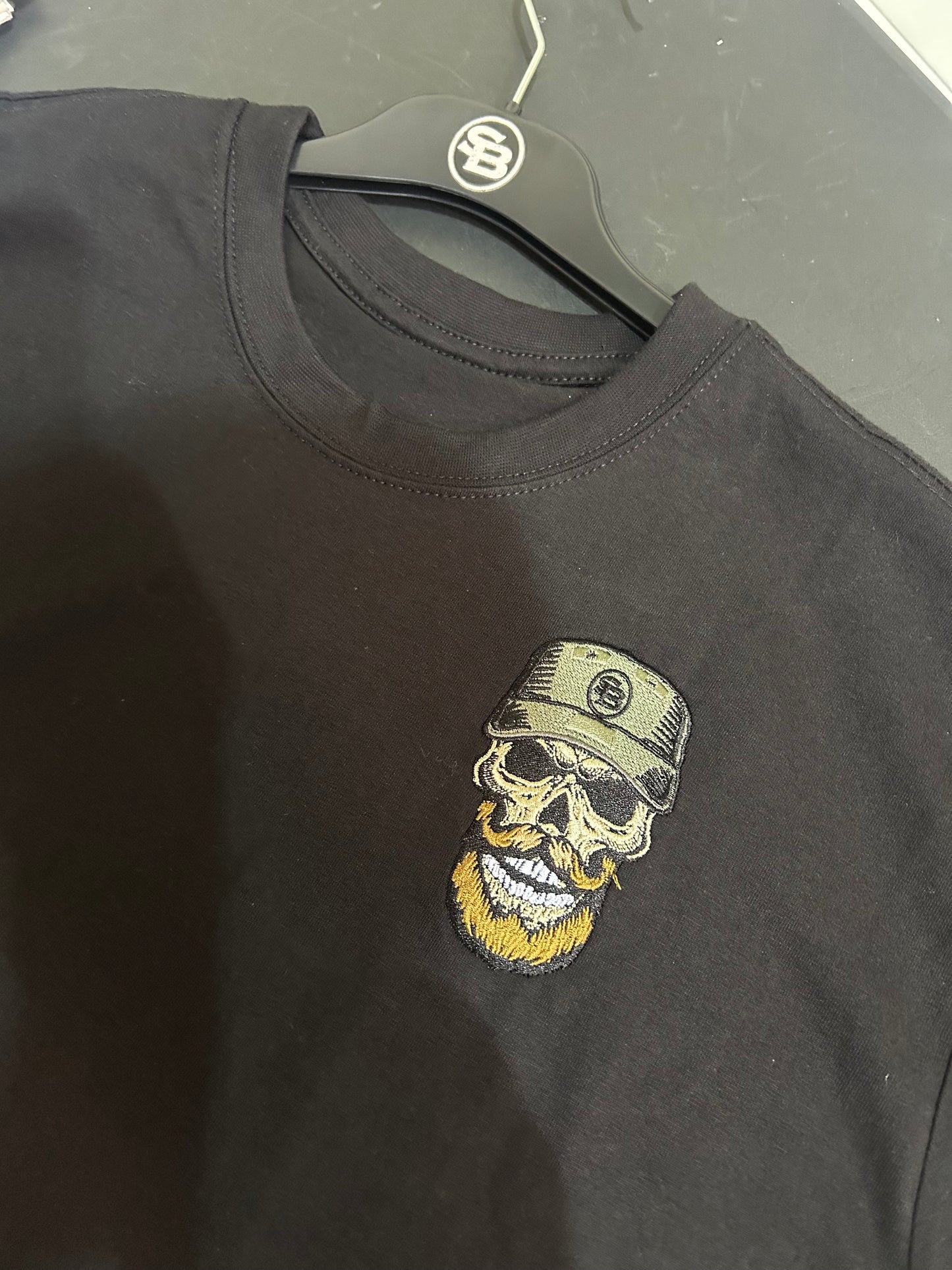 SADDLEBORN Skull Chest T-Shirt