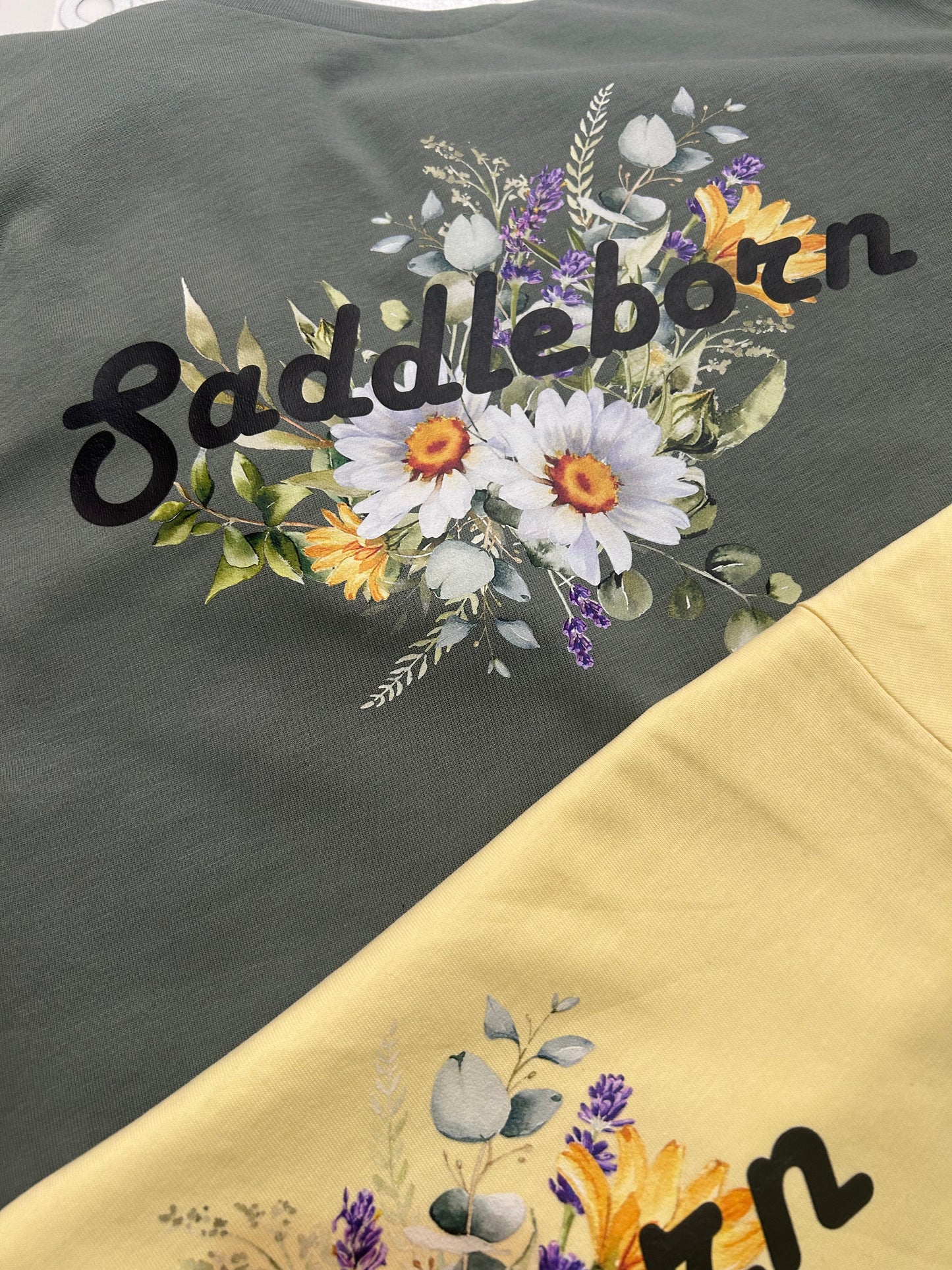 SADDLEBORN Bouquet T-Shirt
