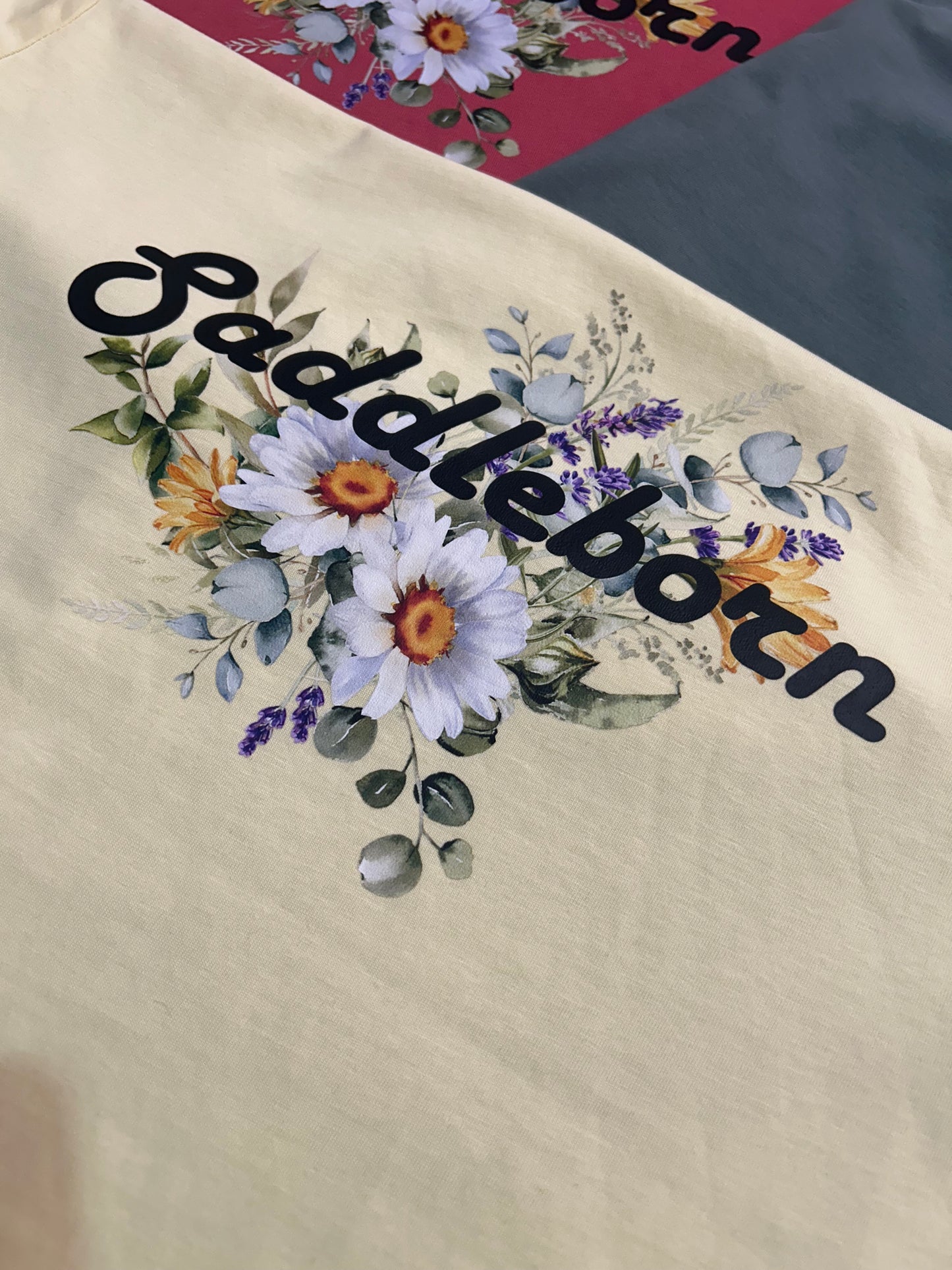 SADDLEBORN Bouquet T-Shirt